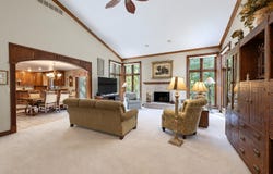 2879 SWEETFERN Drive, GREEN BAY, WI 54313