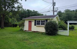 12 MONTGOMERY AVENUE, SYLACAUGA, AL 35150