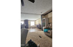 214 Lakepoint Road, Alford, FL 32420