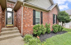 1623 Overlook Cir, Shelbyville, KY 40065