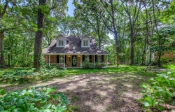 221 County Road 1946, Emory, TX 75440