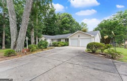 3663 Stonelake, Lilburn, GA 30047