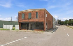 100 Elizabeth Street, Picayune, MS 39466
