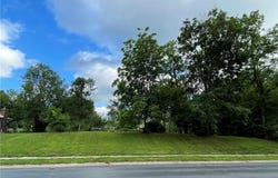 816 E Gay Street, Warrensburg, MO 64093