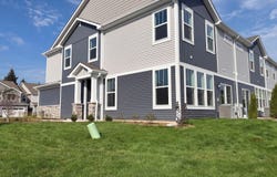 643 Cassia Court, Crystal Lake, IL 60012