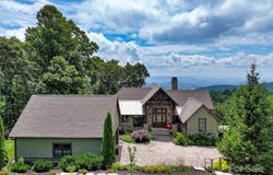 84 Meadow Top Lane, Hendersonville, NC 28792
