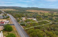 1801 Llano St, Fredericksburg, TX 78624