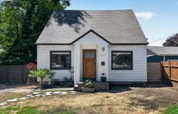 624 CHURCH St, Woodburn, OR 97071