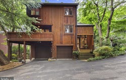 5211 MACARTHUR TERRACE NW, WASHINGTON, DC 20016