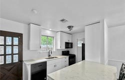 778 HERITAGE Avenue, Gretna, LA 70056