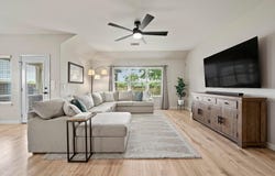 128 Hoot Owl LN, Leander, TX 78641