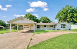 6725 Pine Mill Road, Reno, TX 75462