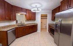 567 Deadwood Trail, Locust Grove, GA 30248