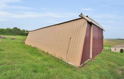 16 Hartford Ln, Slaughters, KY 42456