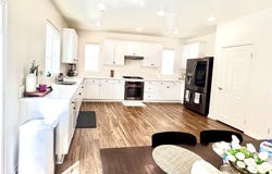 27464 Honeydew Court, Saugus, CA 91350
