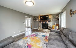 905 SE Meadowlark Drive, Grimes, IA 50111