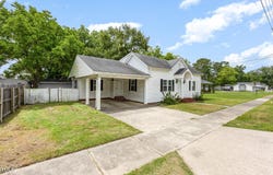 102 S College Avenue, Kenly, NC 27542