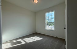 1512 Garlock DR, Leander, TX 78641