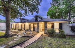 809 Wheelwood Drive, Hurst, TX 76053