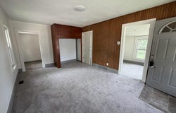 2910 5th Ave., Sioux City, IA 51106