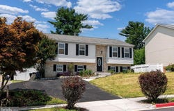 924 KASINOF AVENUE, HAGERSTOWN, MD 21742