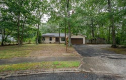 8 Sheila Ave, Seaville, NJ 08230