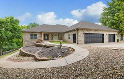 21 Glenwood Place, Bella Vista, AR 72715