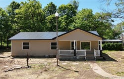 1501 Long Lane, Eldon, MO 65026