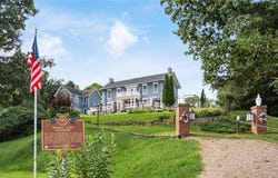284 N Kennebec Avenue, Mcconnelsville, OH 43756