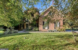 675 BROADMOOR Drive, BLUE BELL, PA 19422