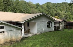243 Nosben Fork, Belfry, KY 41514
