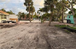 13135 4TH STREET E, MADEIRA BEACH, FL 33708