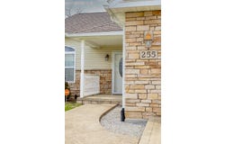 255 Wimbledon Dr, Mansfield, OH 44906
