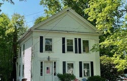 4 Brigham St, Hubbardston, MA 01452
