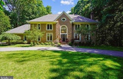 9455 NEWBRIDGE DR, POTOMAC, MD 20854