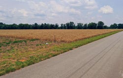 2 Shell Rd, Jay, FL 32565