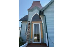 922 S West Street, Sundance, WY 82729