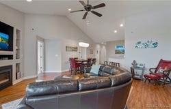 4499 Ski Drive, Osage Beach, MO 65065
