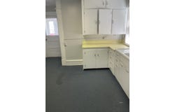 215 S Kendrick Ave, Glendive, MT 59330