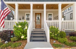 402 Whistling Straits Way, Guntersville, AL 35976