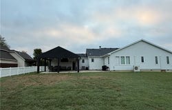 112 Johns Court, Frontenac, KS 66763
