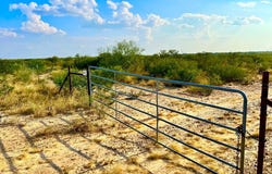 1912 Sleeping Spring, Eagle Pass, TX 78852