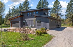10130 W Pine St, Sandpoint, ID 83864