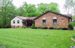 1790 W Apple Avenue, West Terre Haute, IN 47885