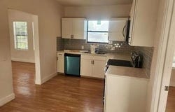406 E Grayson Street, Leonard, TX 75452