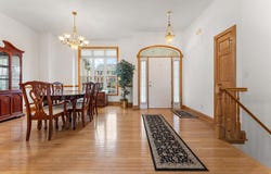 13 Kincraig Drive, Valparaiso, IN 46385