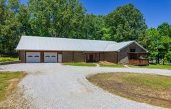 110 Western Avenue, Bradford, TN 38316