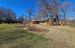 913 CR 237, Cameron, TX 76520