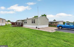 120 AMY LANE, NEW OXFORD, PA 17350