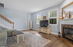 14 HOAG LN, ASTON, PA 19014